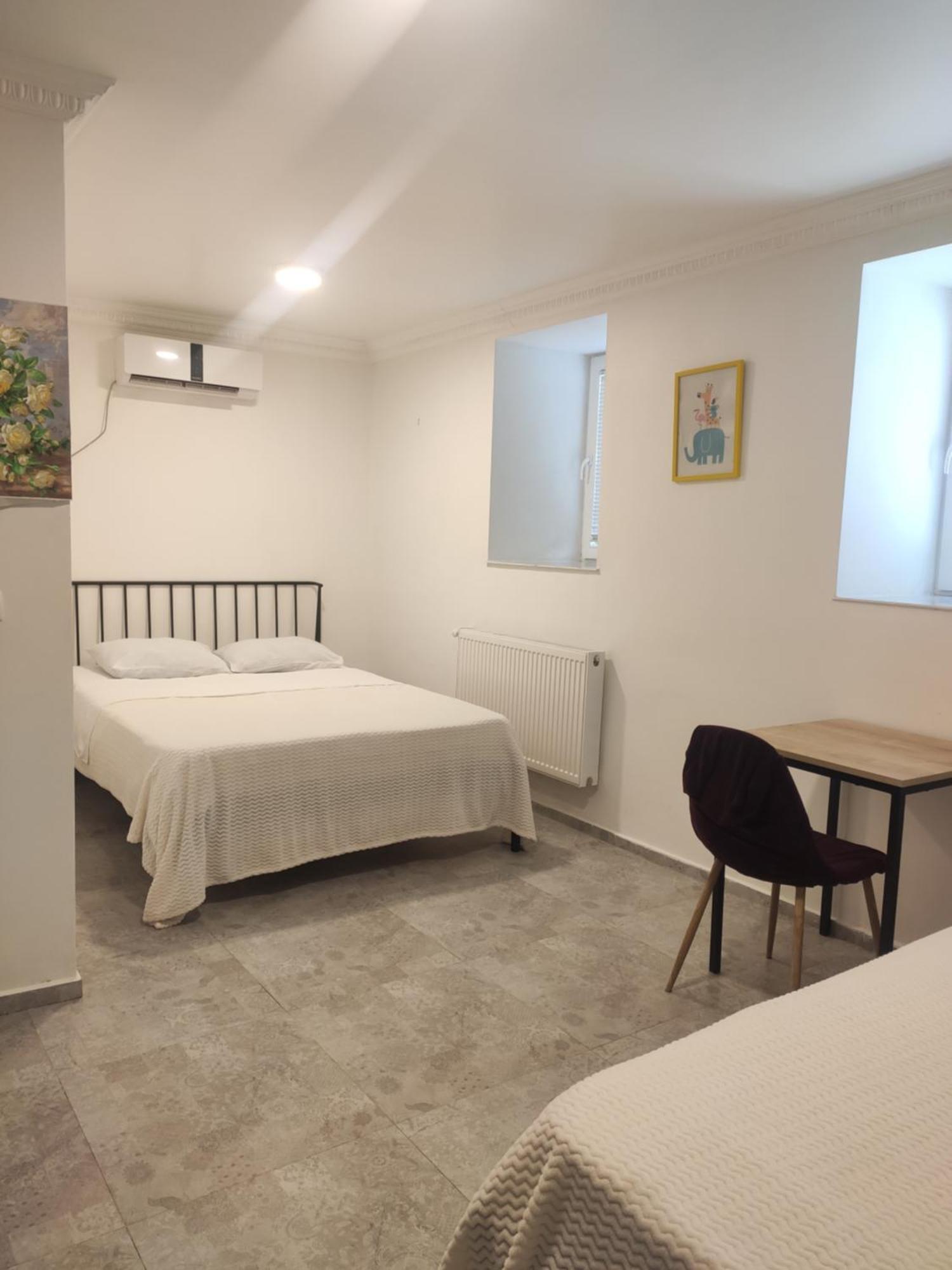 Family Нotel Banuri 쿠타이시 객실 사진