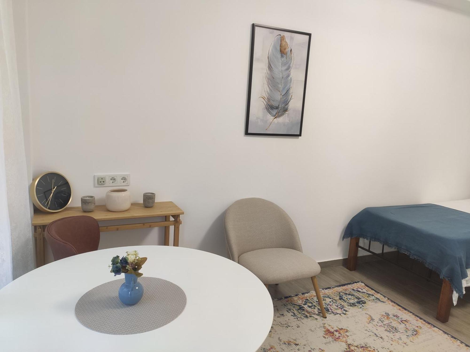 Family Нotel Banuri 쿠타이시 객실 사진